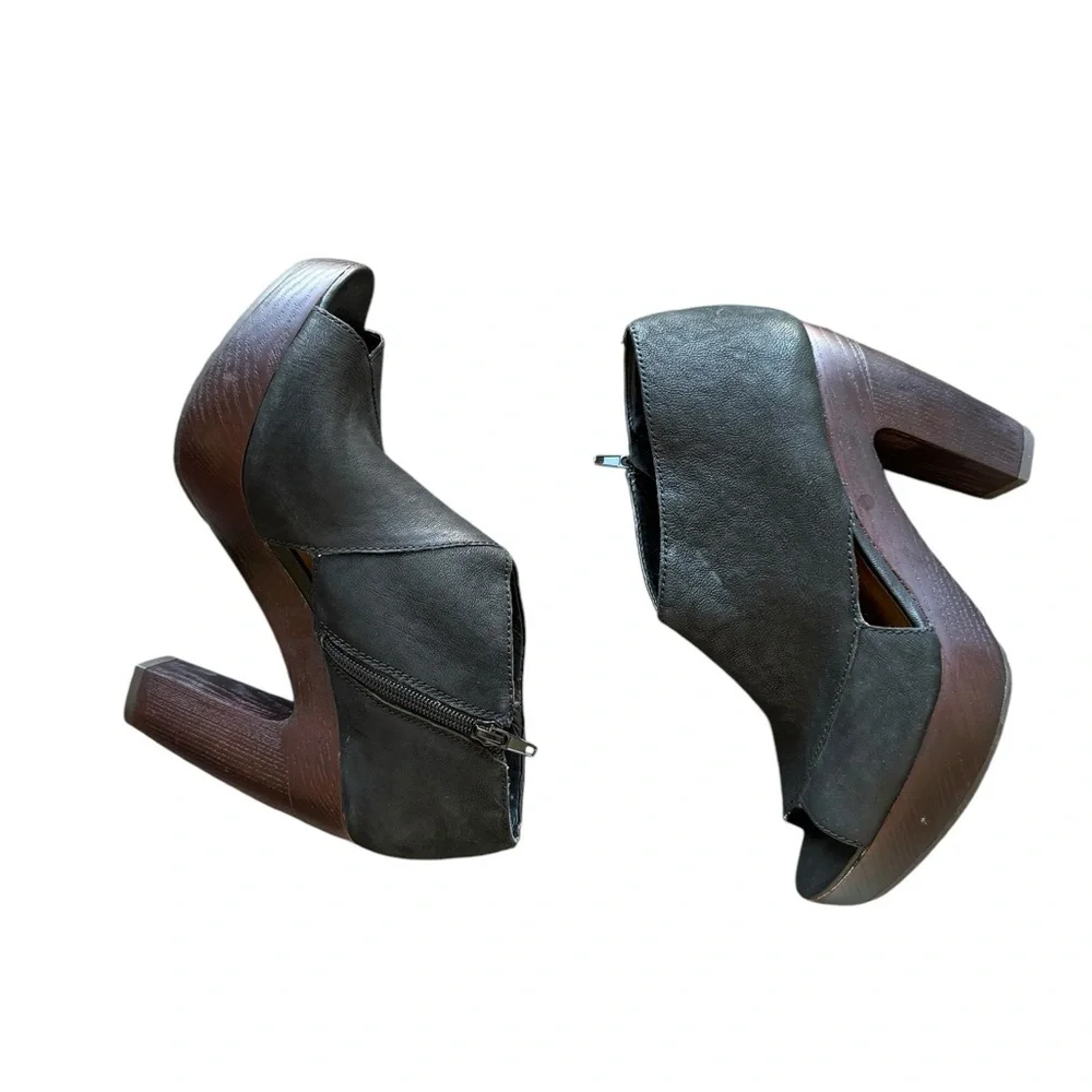 Lucky Brand Black Leather Wood Platform Shoes
